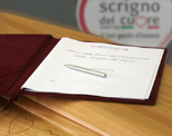 Borsa a tracollo per il Cerimoniale Scrigno del Cuore 1 Borsa a tracollo per il Cerimoniale Scrigno del Cuore 1